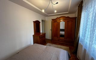 4 camere, 2 bai, centrala proprie - Poză 16