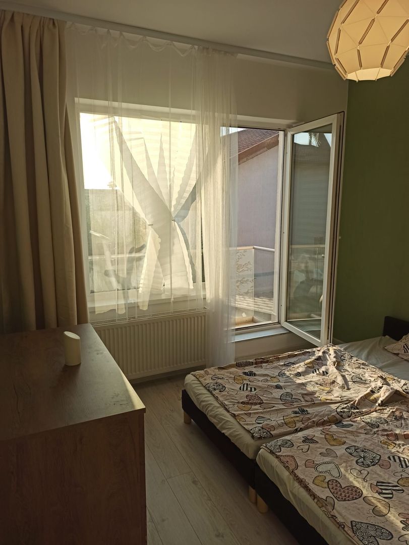 vila4cam2bai-curte-parcare-loc joaca-acces controlat-strOrizontului - Poză 58