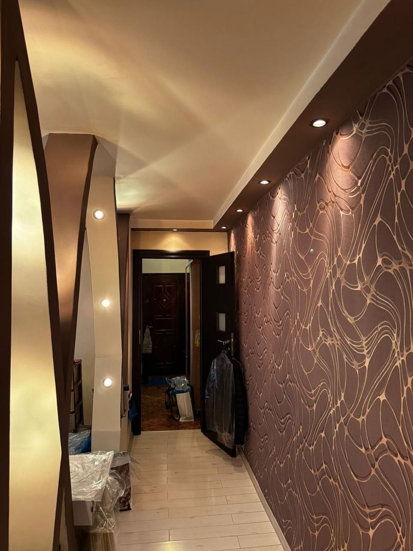 Apartament cu 3 camere , str. Bozieni - Poză 24