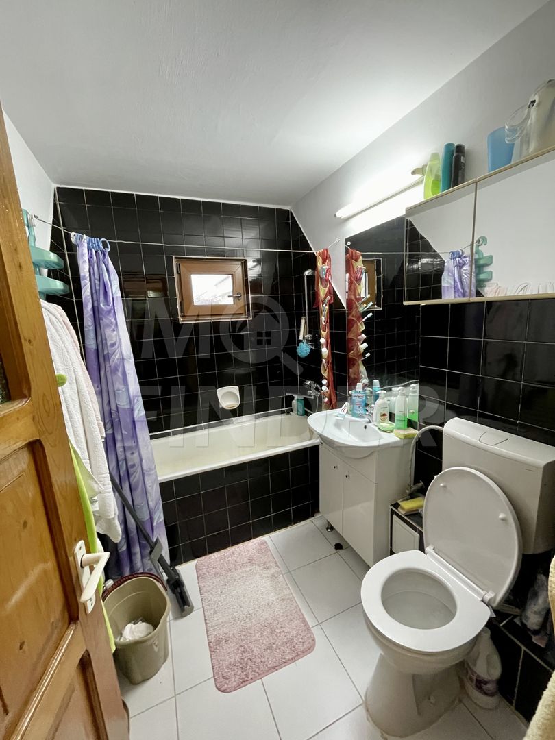 Vanzare apartament 3 camere, decomandat, Plopilor - Poză 6