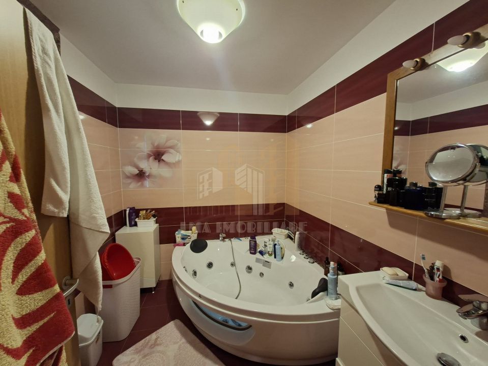 Casa individuala Tractoru zona Socec Brasov - Poză 9