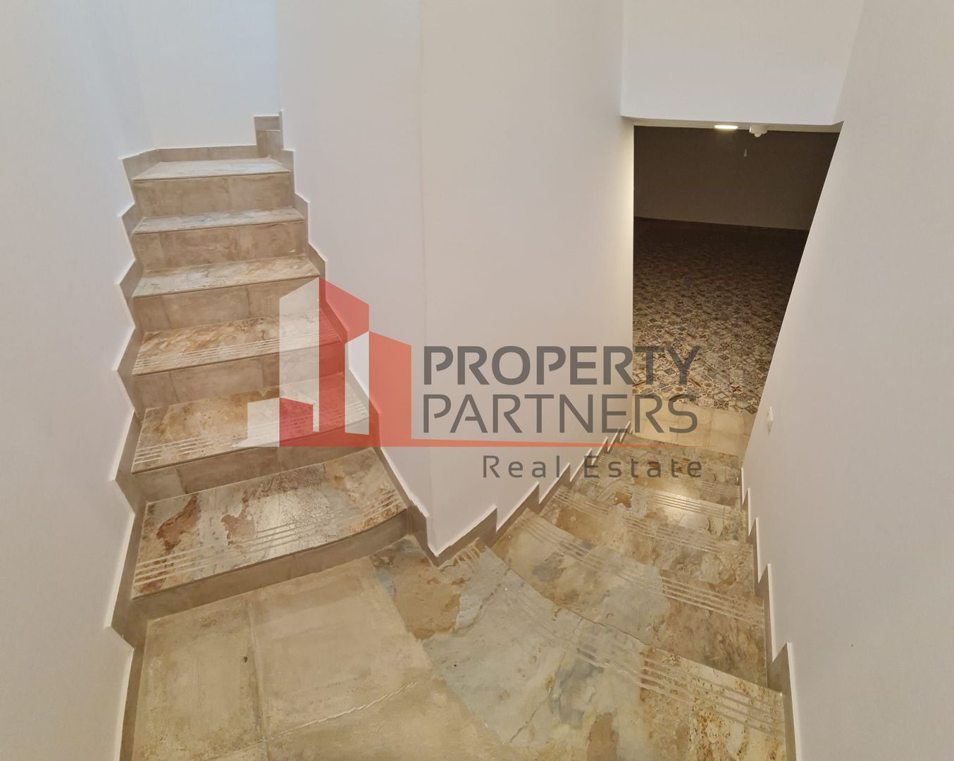 Cladire noua, ultracentral, birou, comercial, rezidential. - Poză 11