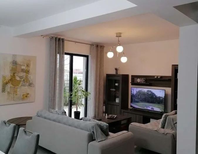Vilă individuală cu 4 camere | Mobilată și utilată | Corbeanca - Poză 3