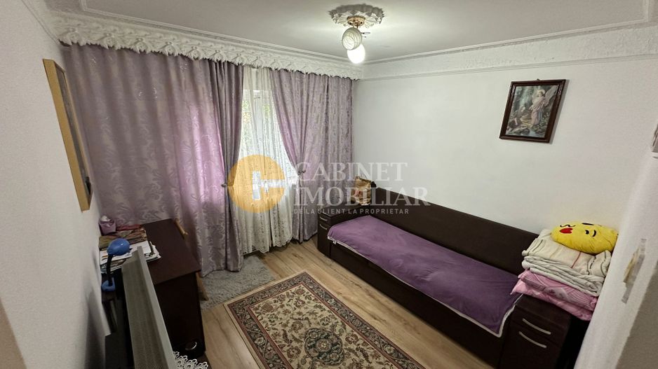 3 Camere Decomandat - ETAJ 1 - Zona Dacia - Poză 2