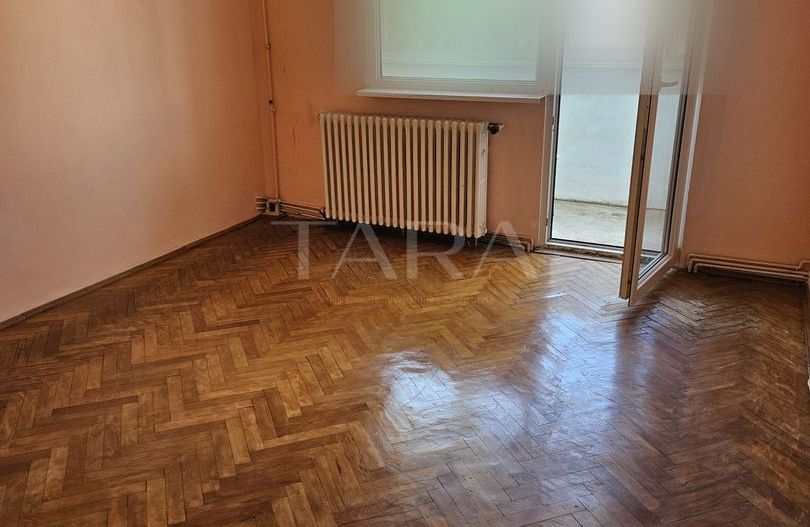 Grigorescu - Ultimul etaj, liniște și 49 mp + balcon. - Poză 2