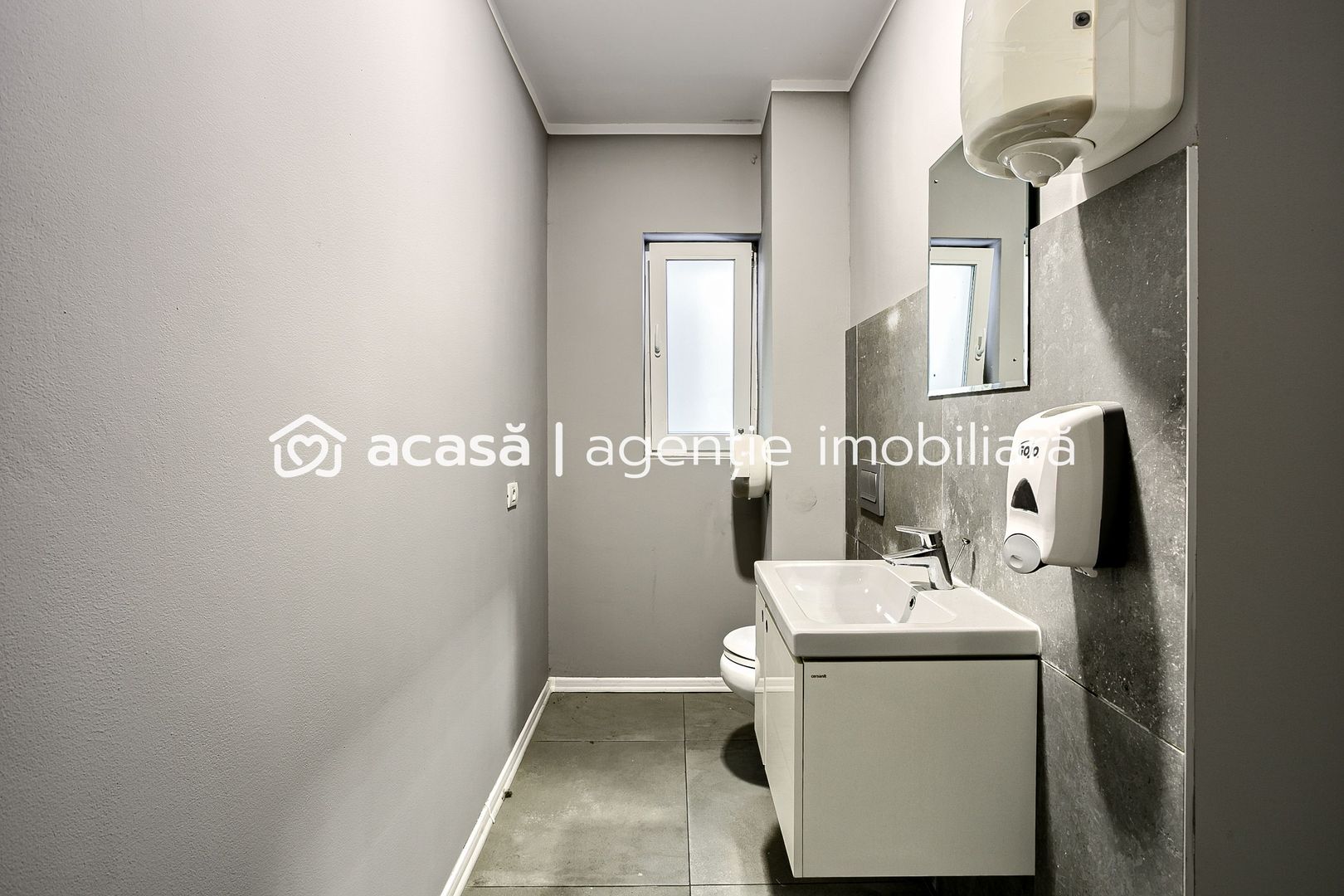 De vânzare spațiu de birouri ultracentral Arad Plazza - Poză 8