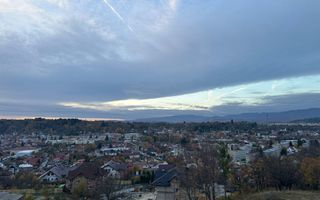 Teren 7199mp Intravilan cu Vedere Panoramica Superbă, Ideal Investitie - Poză 2