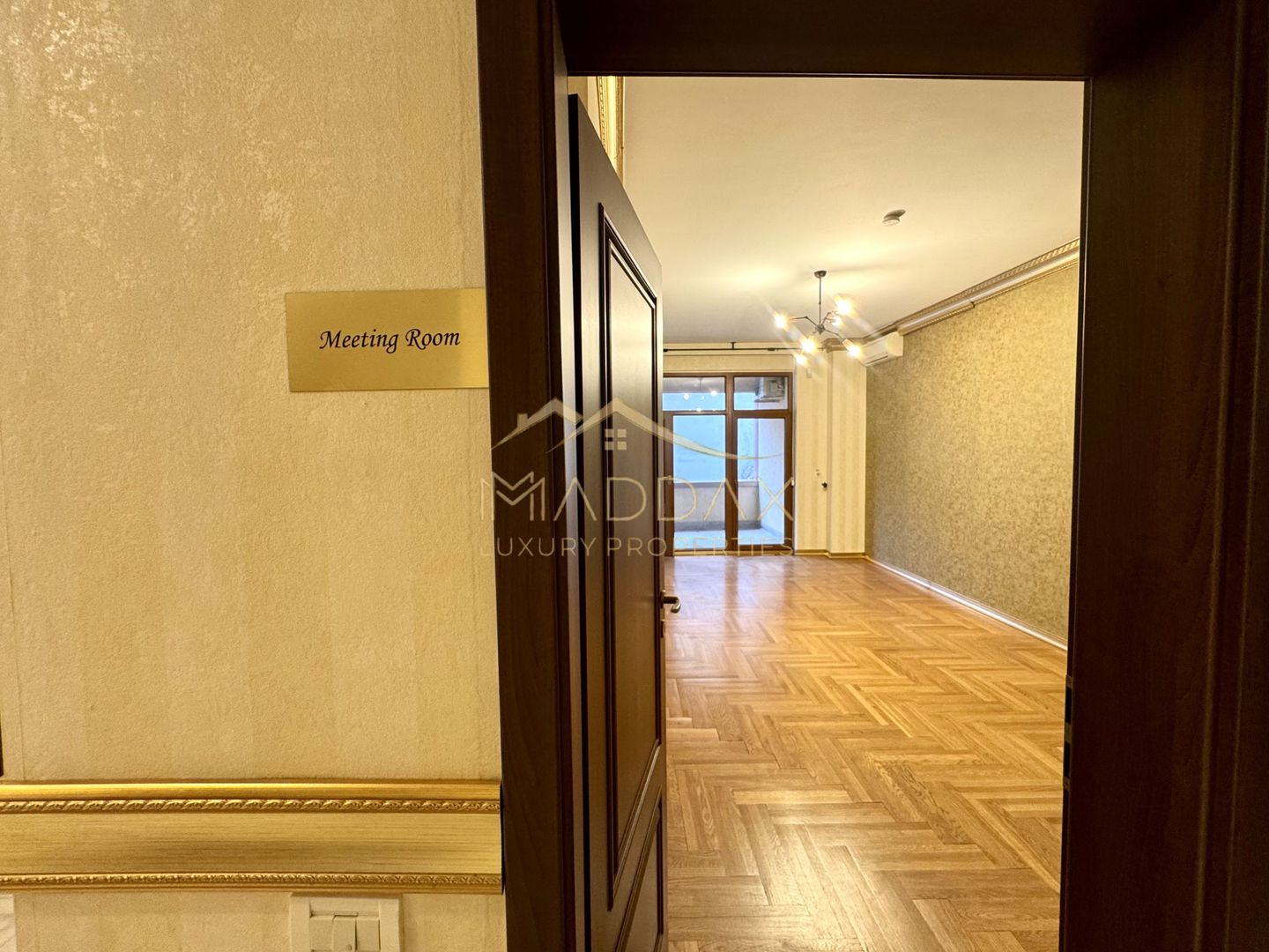 Vila centrala cu 13 camere *460mpu* + garaj // Dorobanți - Poză 10