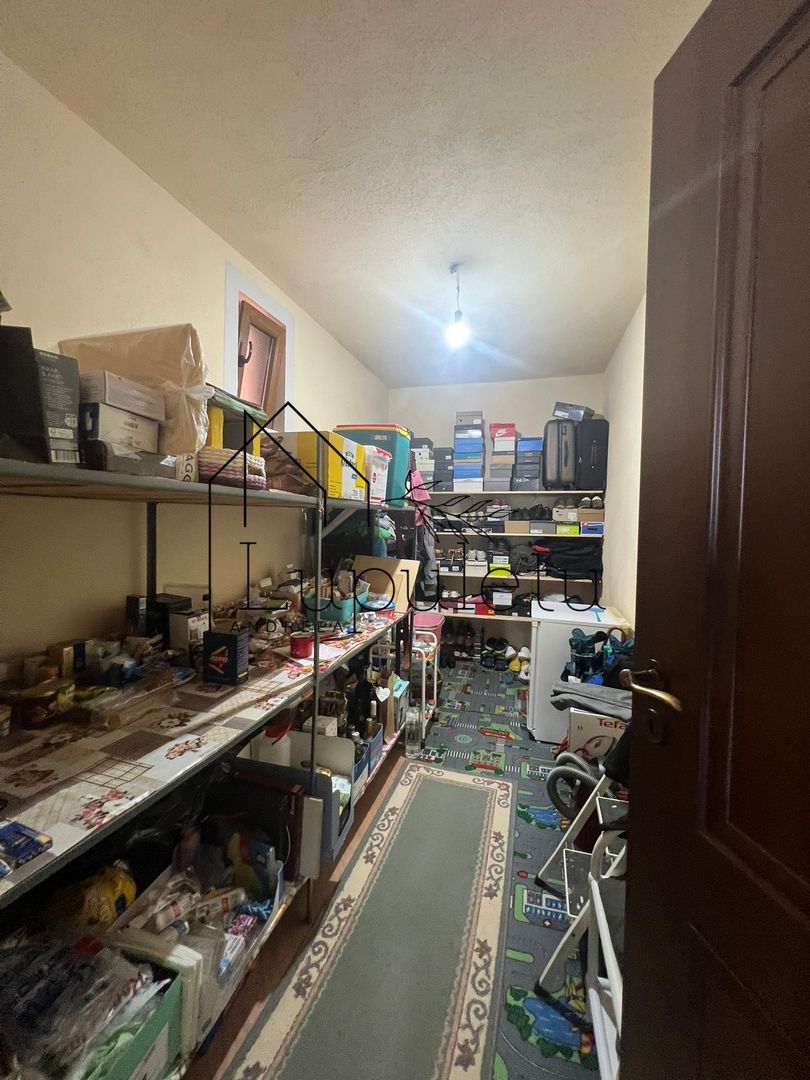 Casa de Vanzare Rasinari | 6 Camere | 200 MPU | Teren 979 MP | - Poză 29