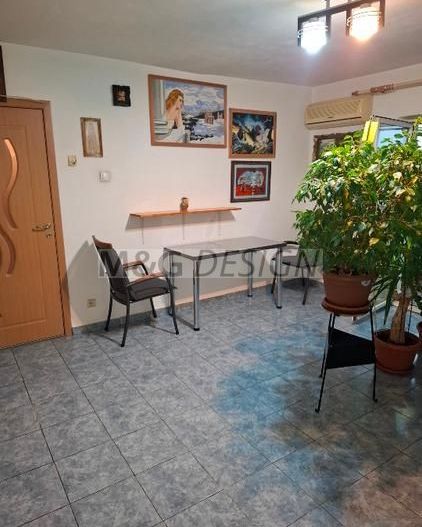Apartament cu o camera zona Lunei - Poză 3