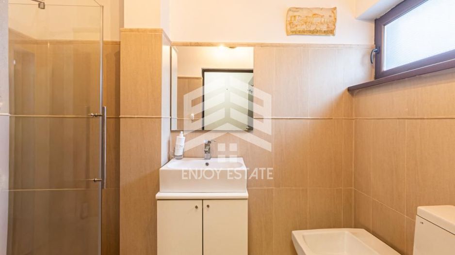 Apartament 4 camere si Curte Proprie | Parcare Inclusă - Poză 5