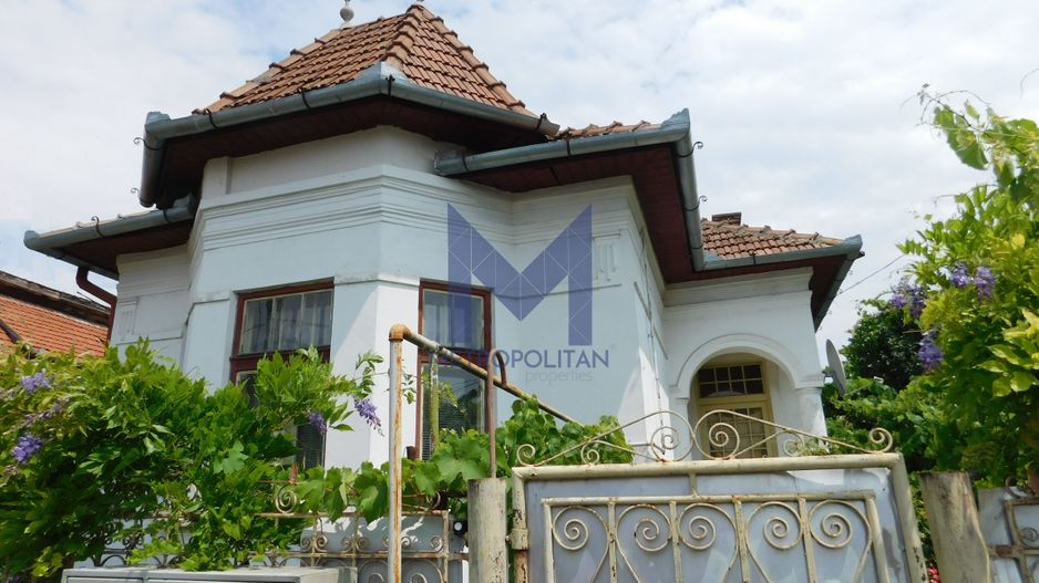 Casă cu arhitectură deosebită de vânzare, cu 800 mp teren, lângă Dedeman - Poză 3