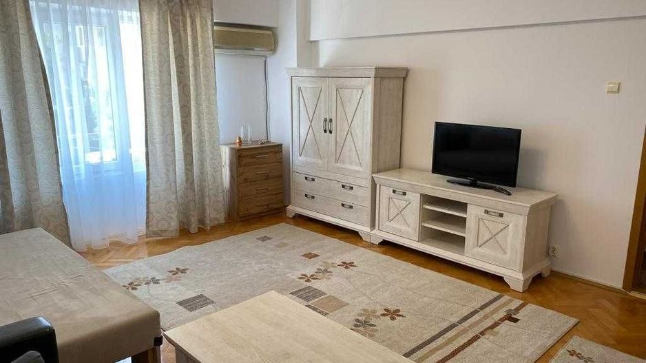 De Închiriat Apartament 2 Camere, Decomandat Calea Calarasilor - Poză 1