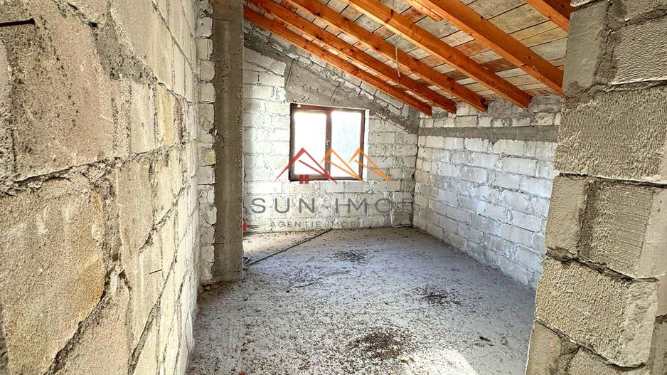 Vila S+P+E, priveliste deosebita, 6 camere, garaj, terasa, Cornu, PH - Poză 16