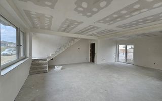 Casa Selimbar, Sibiu 3 dormitoare, 3 bai, terasa - Poză 23