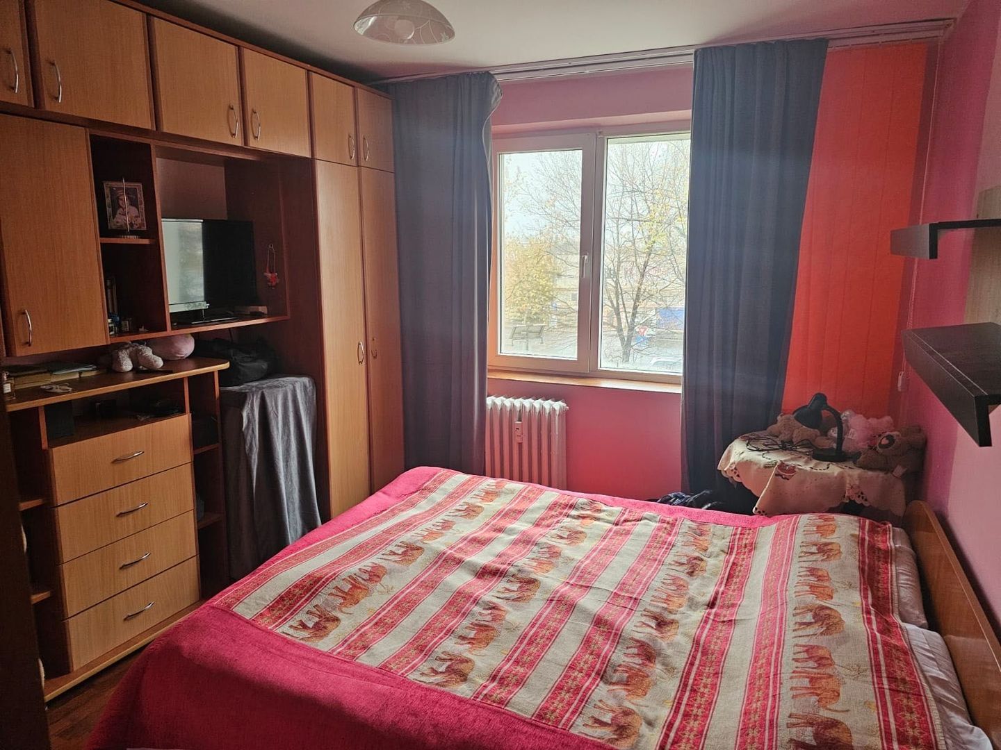 Vând apartament 3 camere - Poză 2