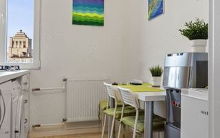 Studio Piata Romana, renovat complet, vedere panoramică dublă - Poză 8