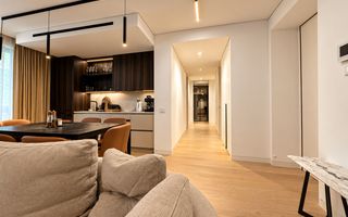Apartament 4 camere Capitale | Parter cu Gradina de  74mp | 2 Parcari & Boxa - Poză 5