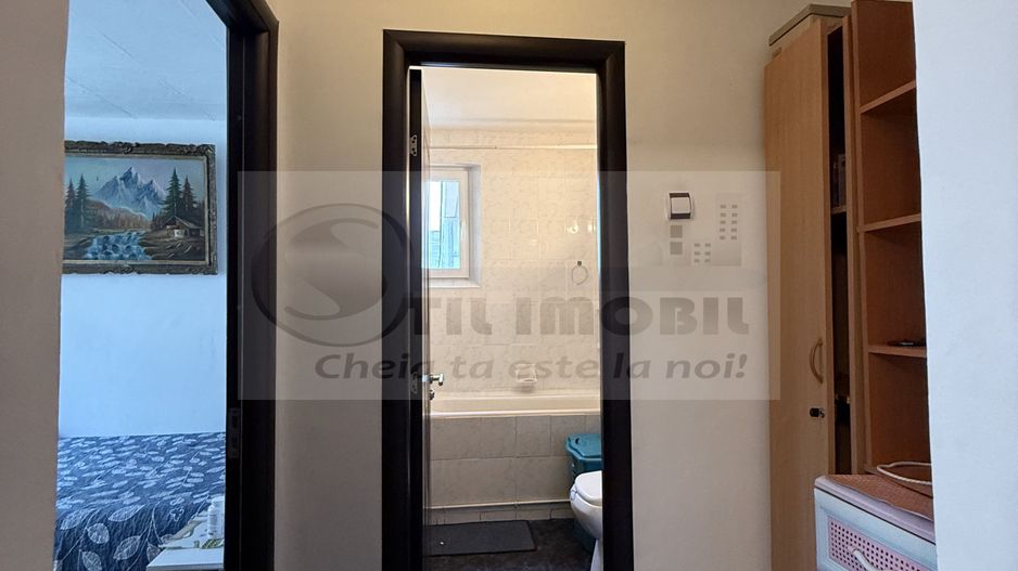 2 CAMERE TATARASI SCOALA 4 IONET TEODOREANU , GEAM LA BAIE, CENTRALA. - Poză 13