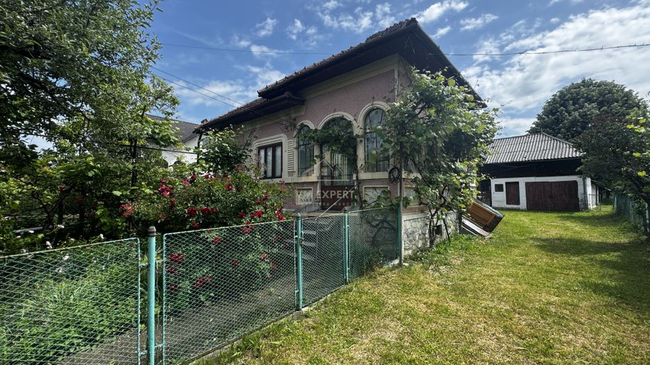 CASA 3 CAMERE, PLUS ANEXE, TEREN 2141 MP, BEREVOIESTI, ARGES - Poză 36