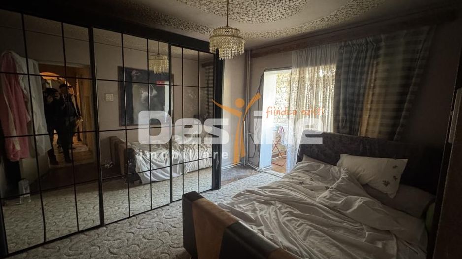 Apartament 3 camere et 1 Ultracentral Simeria - Poză 2