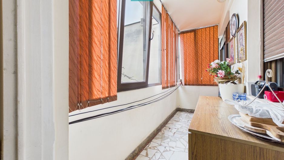 Apartament unic cu 4 camere în Centrul Aradului - Poză 8