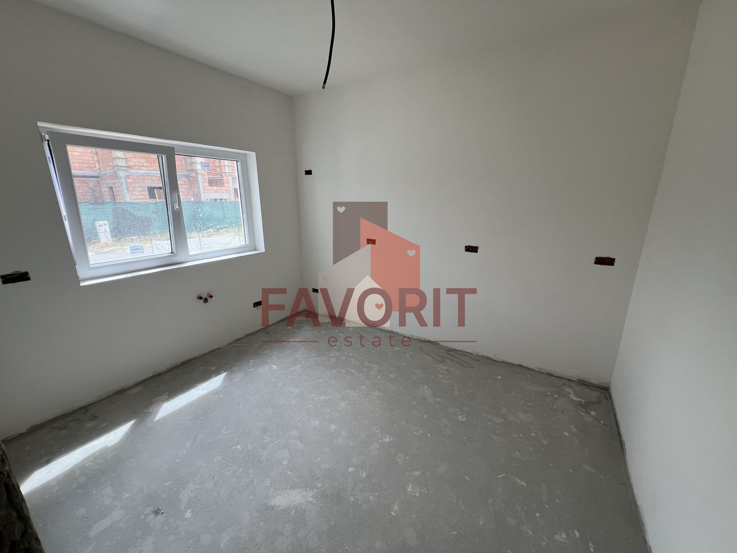 Duplex 4 camere despartit prin camera tehnica | Chisoda - Poză 6