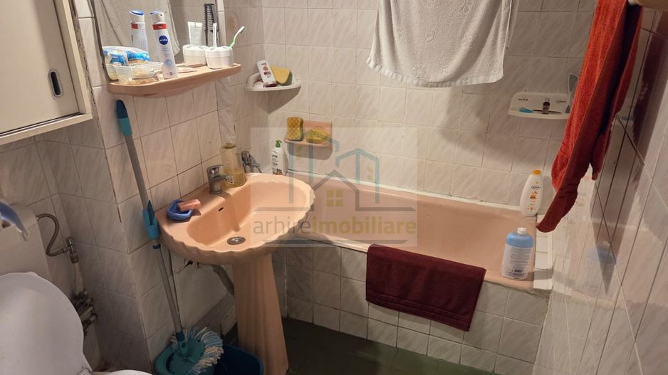 Apartament 3 camere spațios | 63 mp + balcon | bloc 1981 | Olteniței – - Poză 9
