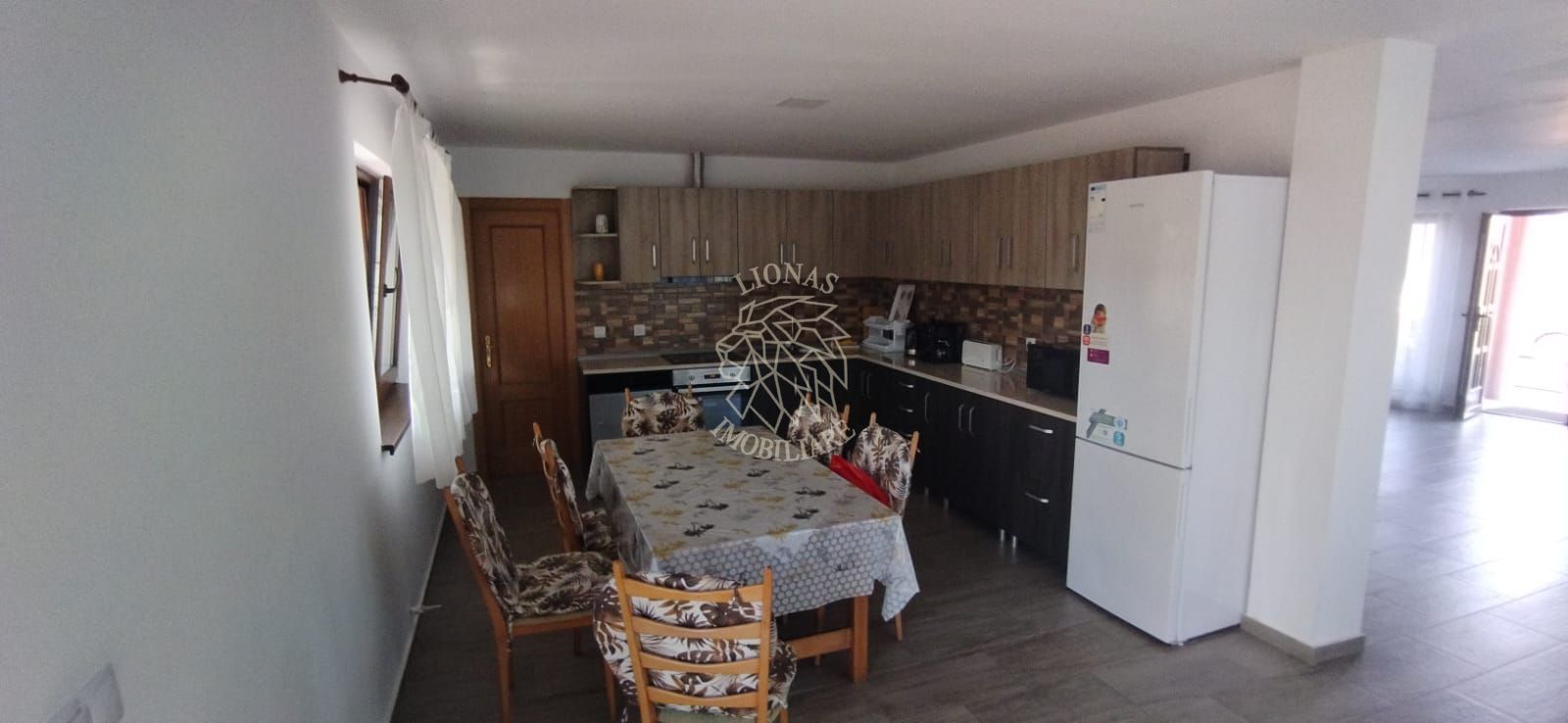 Casa Vila 7 camere 147 mp-teren 500 mp-foisor 3 terase-Beclean - Poză 3