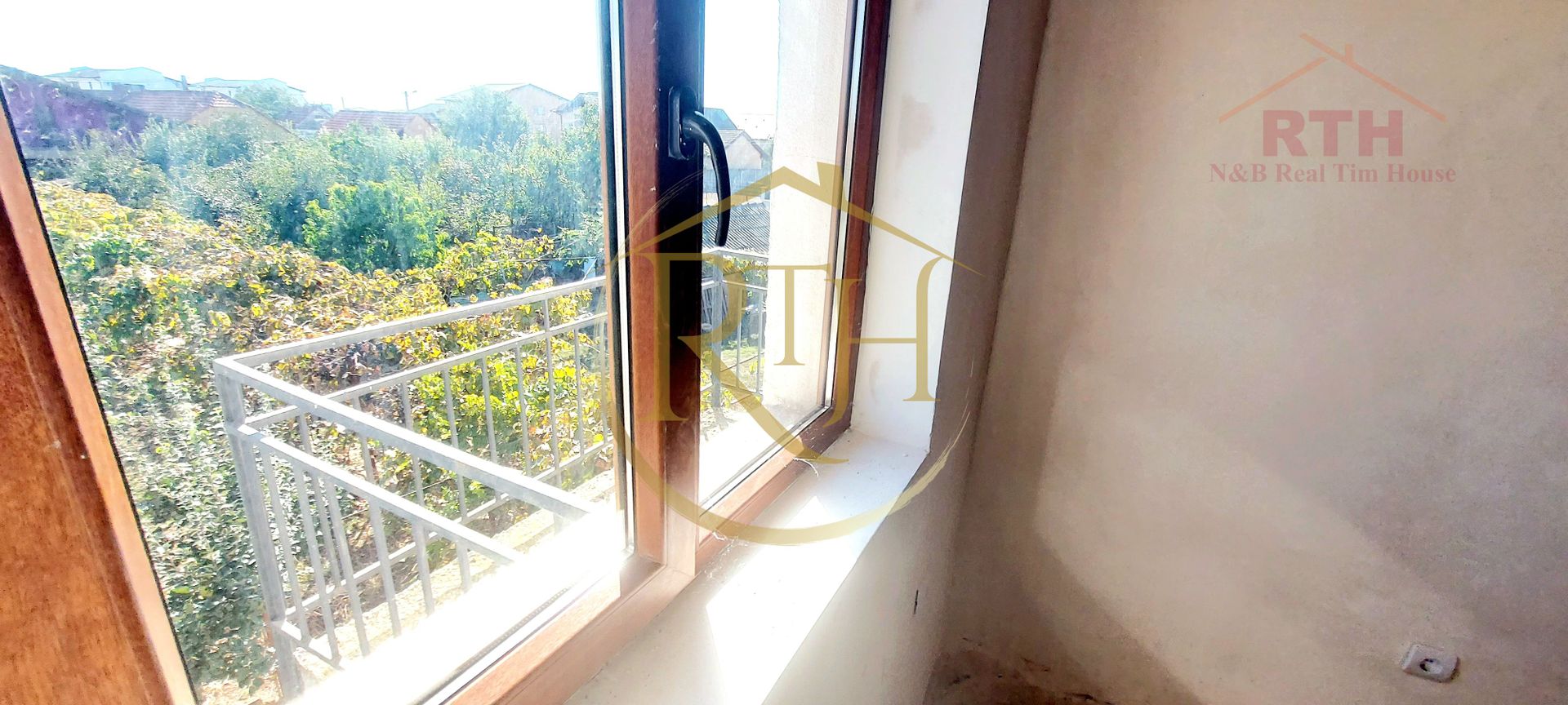 Casa de vânzare la gri plus teren in Chisoda. - Poză 5