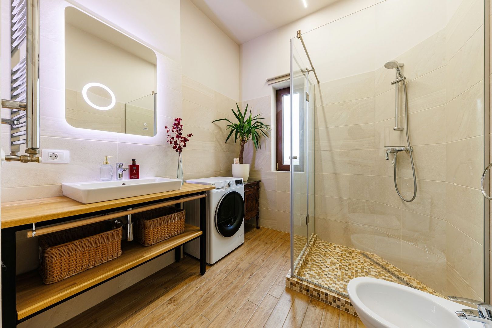Apartament premium în cladire istorică - Poză 9