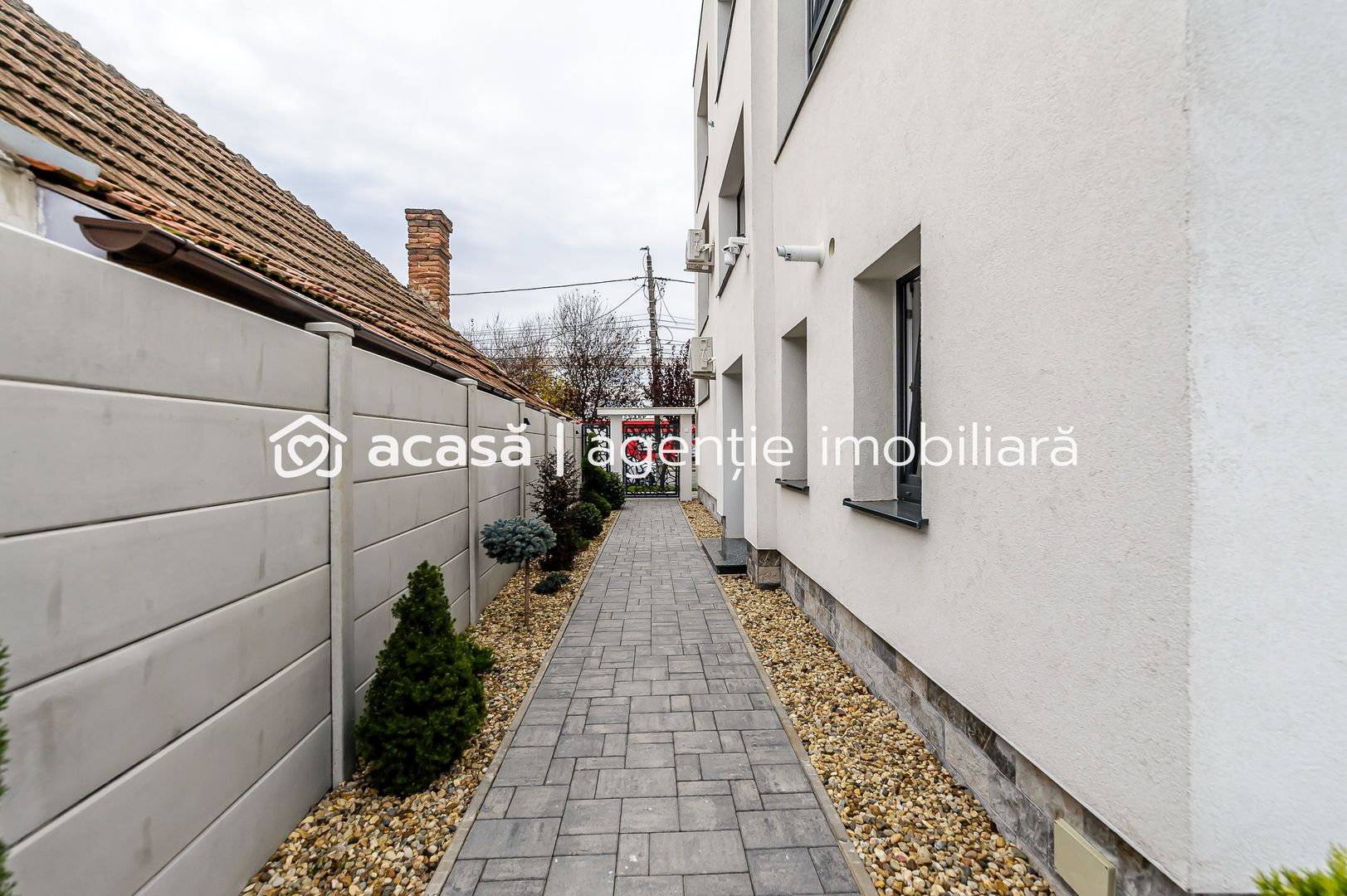 Clădire nouă P+2 cu showroom și birouri în Arad - Poză 16