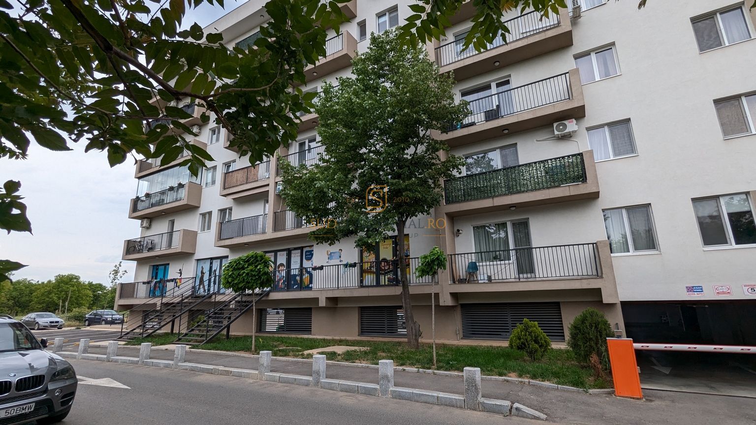 Spatiu comercial stradal, 182 mp, vitrina 11.5 ml, Grand Arena Mall - Poză 1