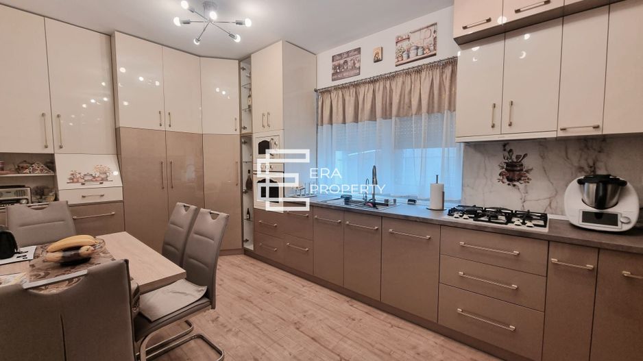 Duplex nou 2025, mobilat complet, terasă, 3 băi, Șelimbăr zona Brana - Poză 4