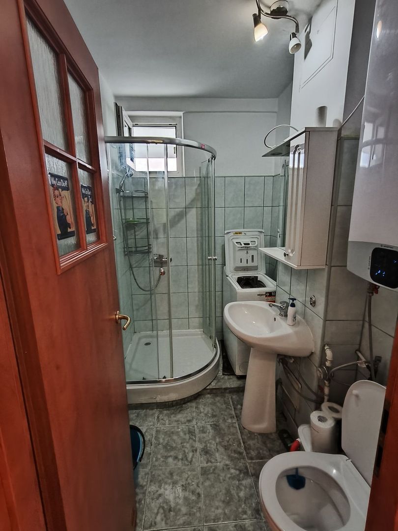 💎 De Închiriat: 2 Camere Modern –Locație Premium, Tineretului Vis-a-vis de Parc - Poză 5