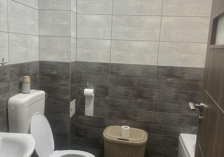 AP. 2 CAMERE- APARATORII PATRIEI, PARCARE INCLUSA, METROU, CENTRALA - Poză 6