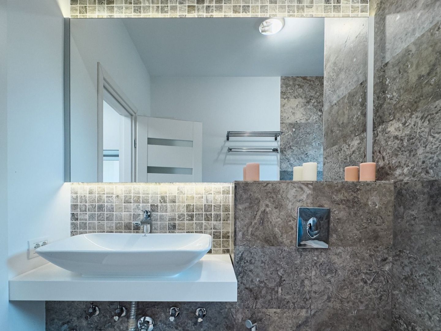 Vila moderna I Tunari - Poză 26