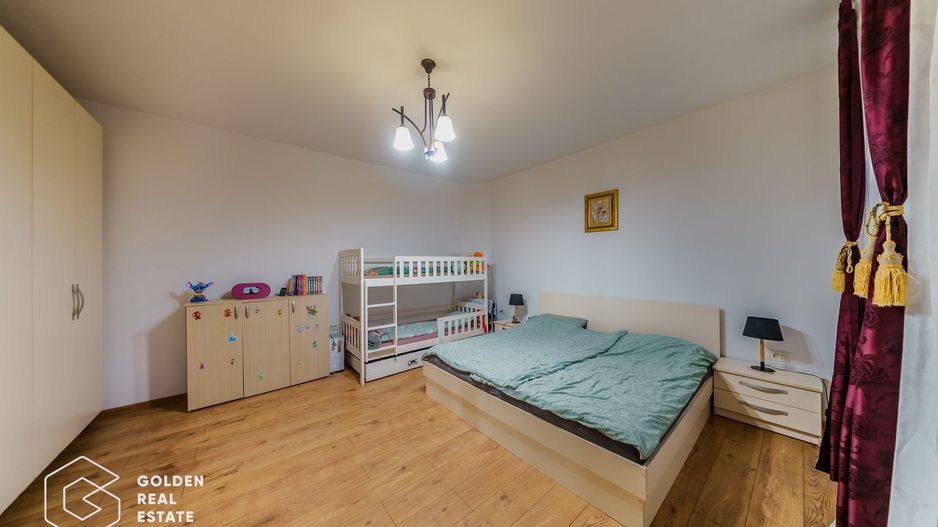 Apartament 2 camere la curte, spatios si renovat, Aradul Nou - Poză 4