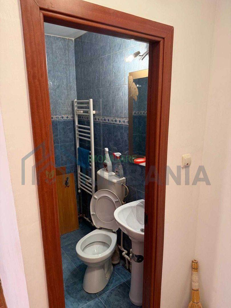 # De vanzare garsoniera in Galata,renovata - Poză 5