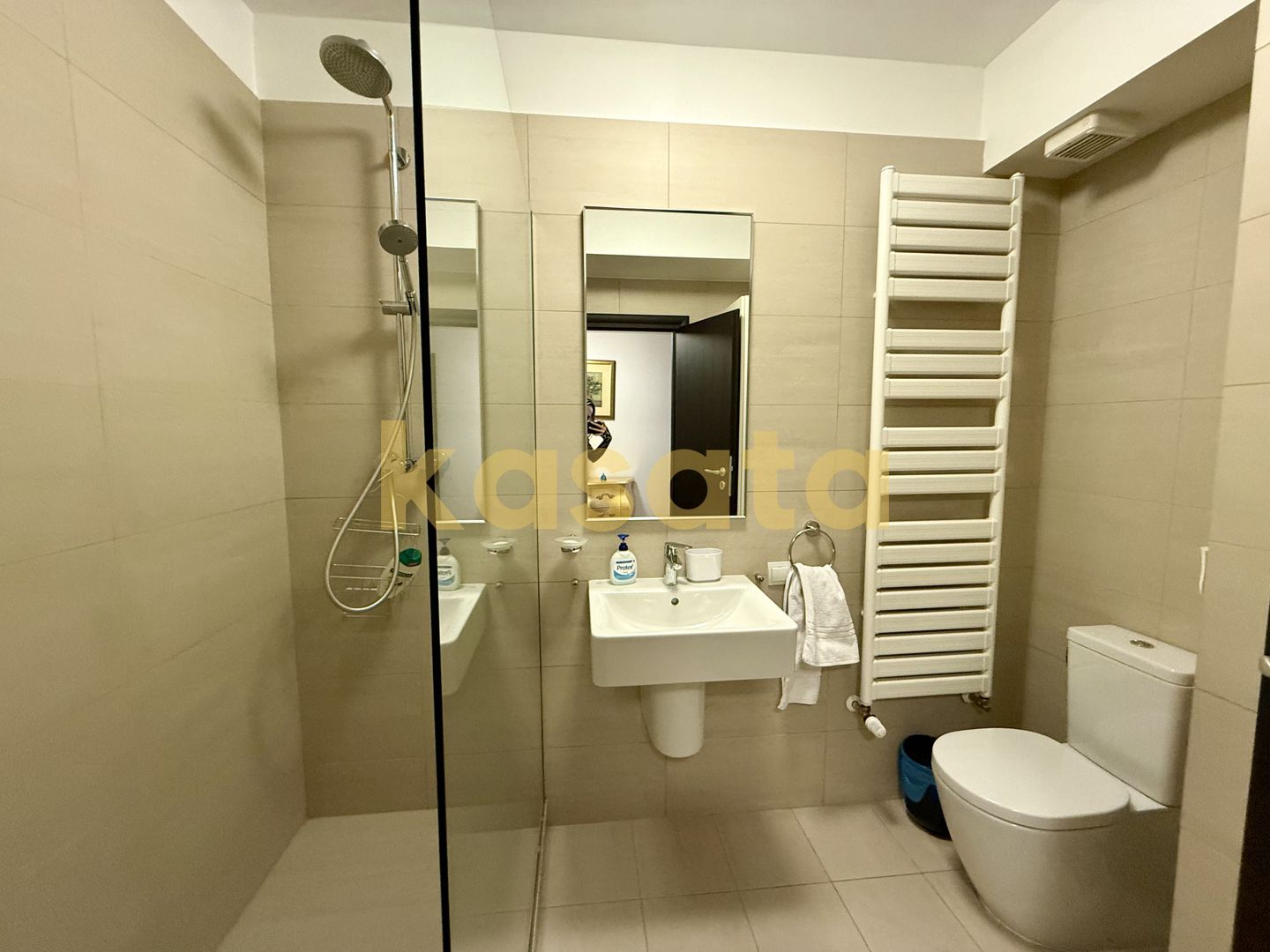 APARTAMENT DE LUX | MOBILAT | UTILAT | HERASTRAu | 150 mp - Poză 18