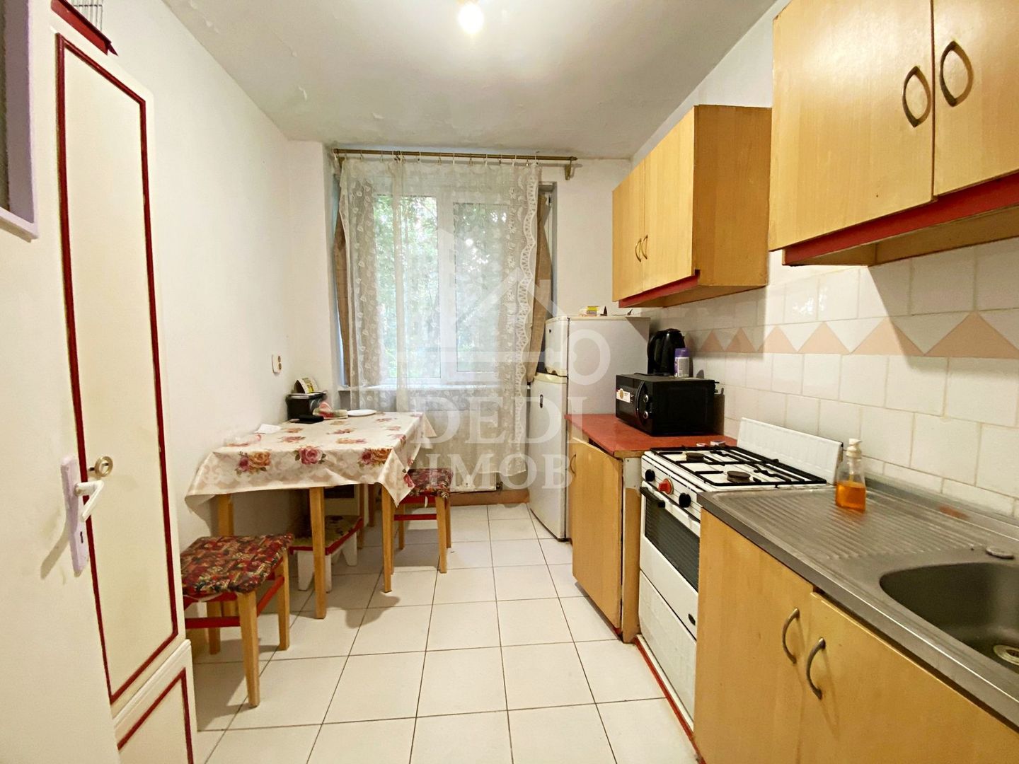 Apartament cu 2 camere de vanzare zona Rogerius, Oradea - Poză 4