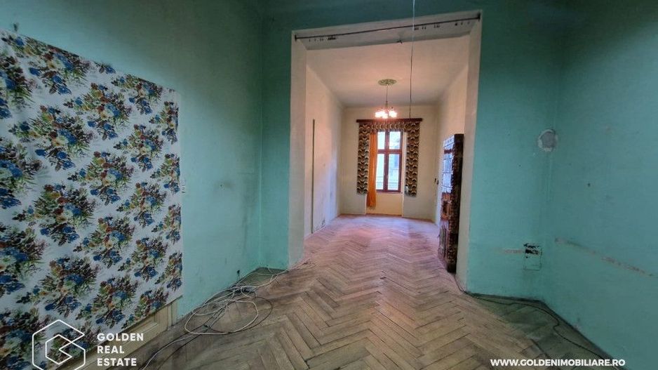 Apartament o camera, 70 mp, ultracentral, cladirea Catedralei Catolice - Poză 4