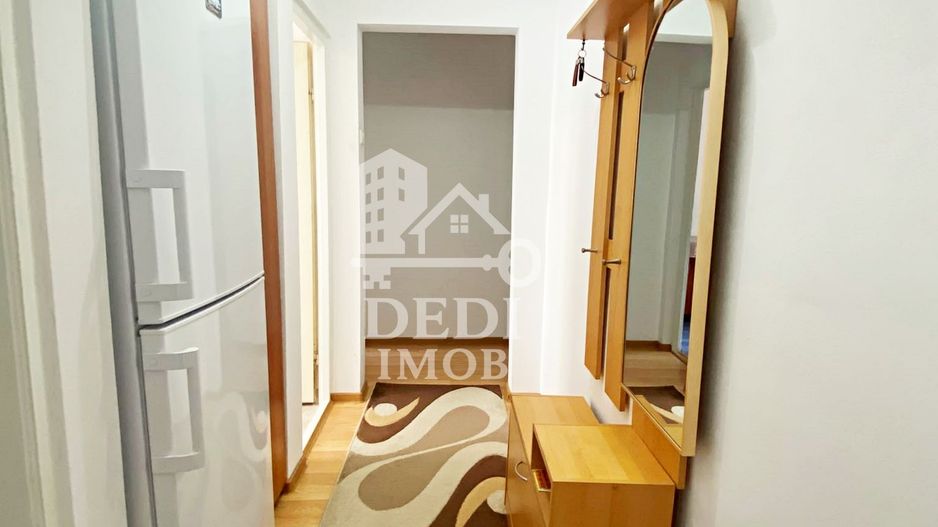 Apartament 3 camere de vânzare in zona Rogerius, Oradea - Poză 8