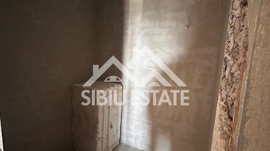 Casa duplex de vanzare 4 camere, 2 bai-s.u. 142 mp. PRET AVANTAJOS - Poză 77