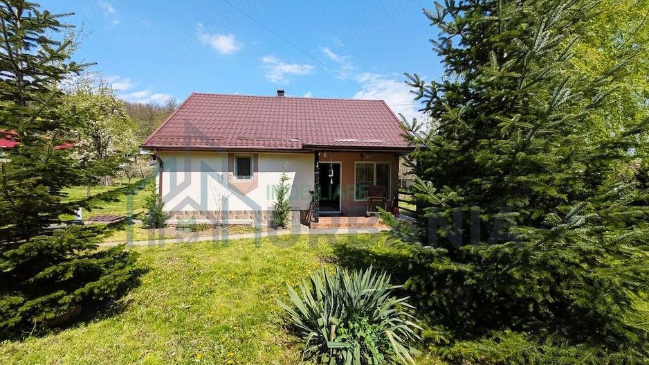 Casă de vânzare în Comuna Moșna, Județul Iași - Poză 2