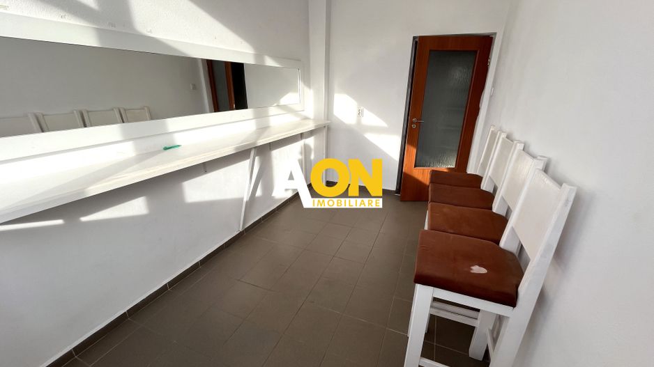 Spatii birouri, 3 Camere, Zona Dedeman - Poză 1