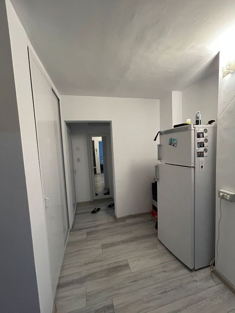 De inchiriat apartament cu 2 camere, General, etaj 1, 400 euro - Poză 4