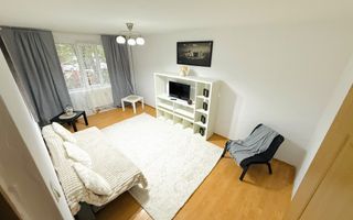 Apartament cu 3 camere in zona Crangasi - Poză 1