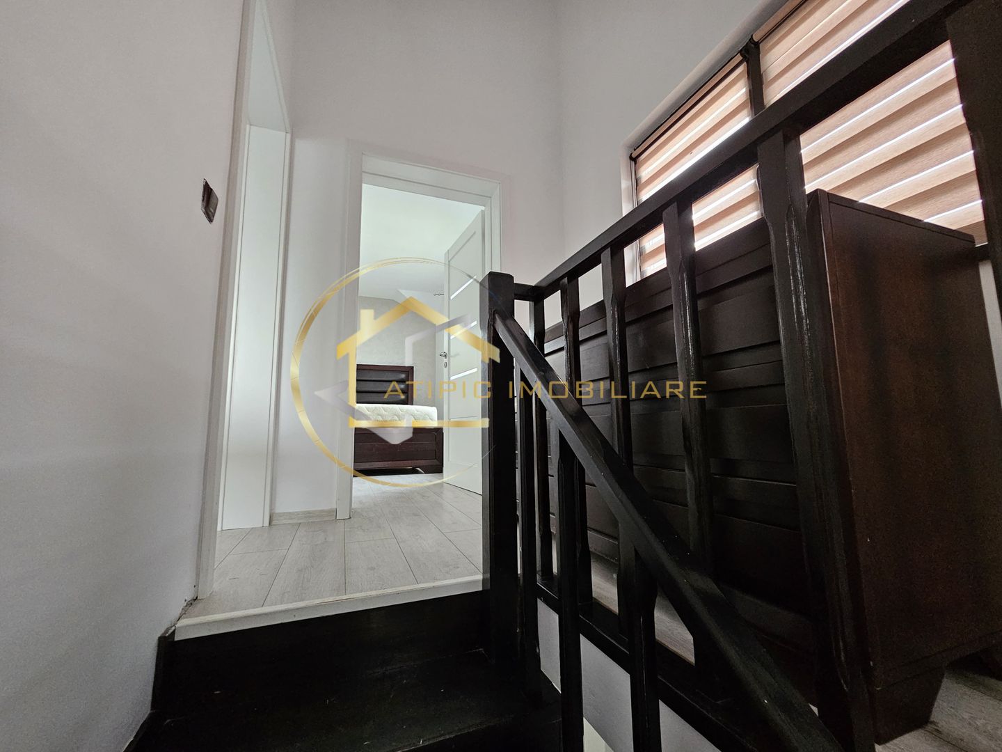 De vanzare vila duplex 3 camere 500mp teren in Rediu - Poză 12