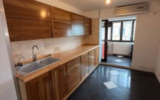 Apartament 4 camere de vanzare Crângași - Poză 15
